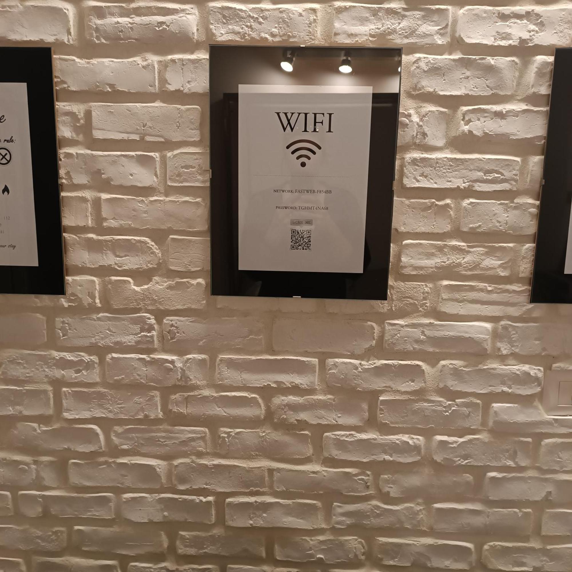White Apartment Рим Экстерьер фото