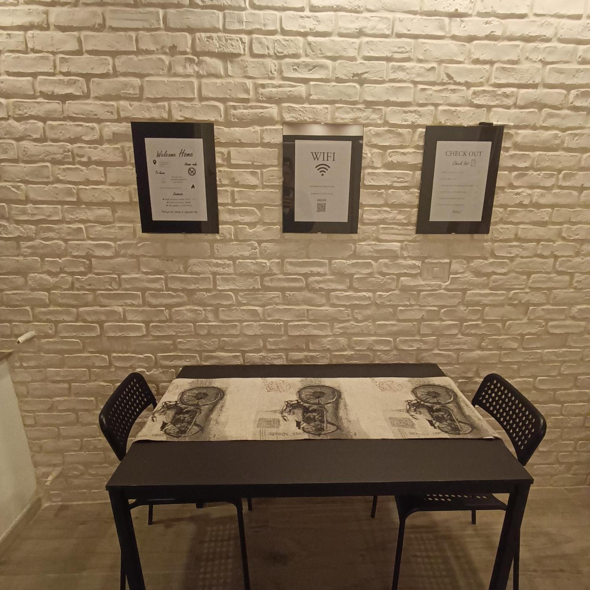 White Apartment Рим Экстерьер фото